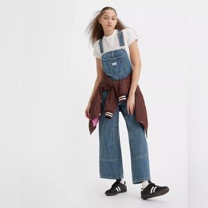 LEVI'S® Baggy Highwater Women’s Overalls Sz M